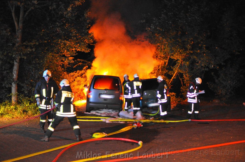 Wieder brennende Autos in Koeln Hoehenhaus P092.JPG
